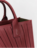 32.15 Small pleated shopping bag