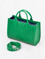 32.15 Small pleated shopping bag