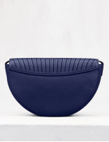 32.04 Cross body bag in pleated leather